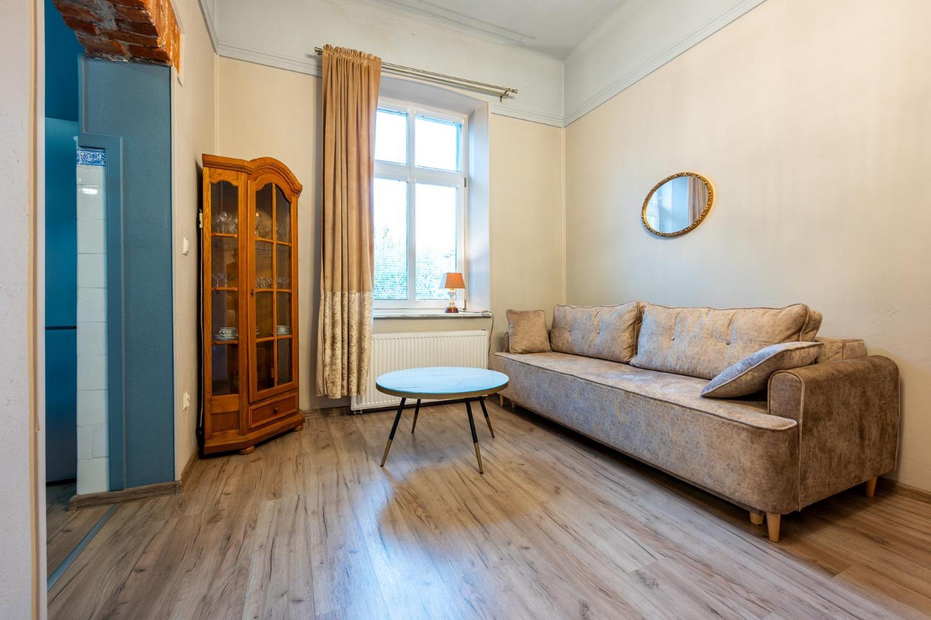 Apartamenty Przy Dworcu Przemyśl Extérieur photo