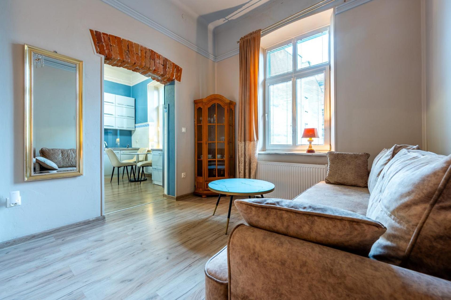 Apartamenty Przy Dworcu Przemyśl Extérieur photo
